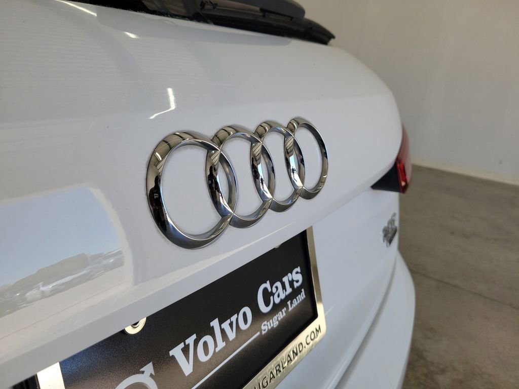 Used 2018 Audi Q3 2.0T Premium Plus w/ Premium Plus Package image 10