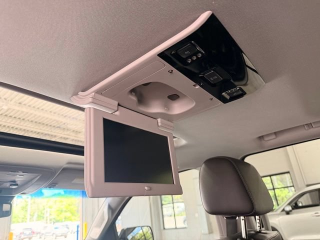 Used 2019 Chevrolet Tahoe Premier AWD/4WD image 21