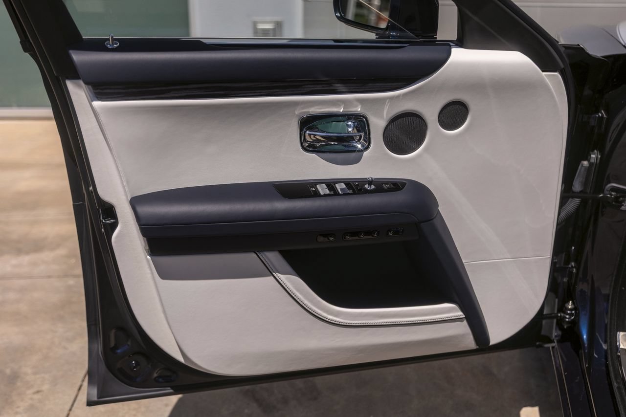 New 2025 Rolls-Royce Ghost AWD/4WD image 41