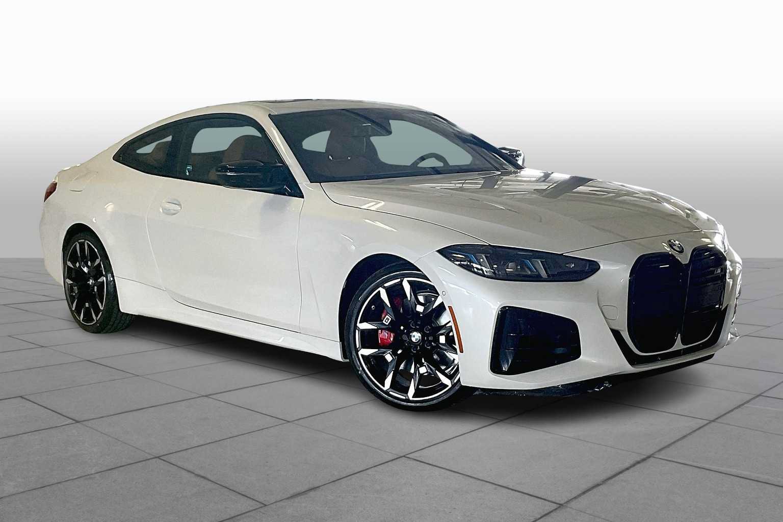 Used 2026 BMW M440i Coupe w/ Premium Package RWD image 2