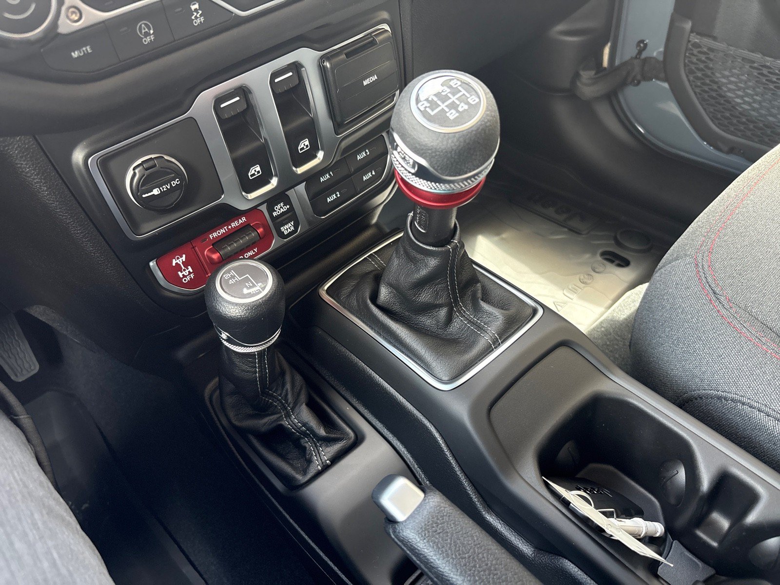 New 2026 Jeep Wrangler Rubicon AWD/4WD image 16