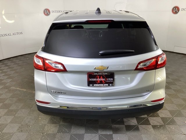 Used 2019 Chevrolet Equinox LT w/ Driver Convenience Package image 5