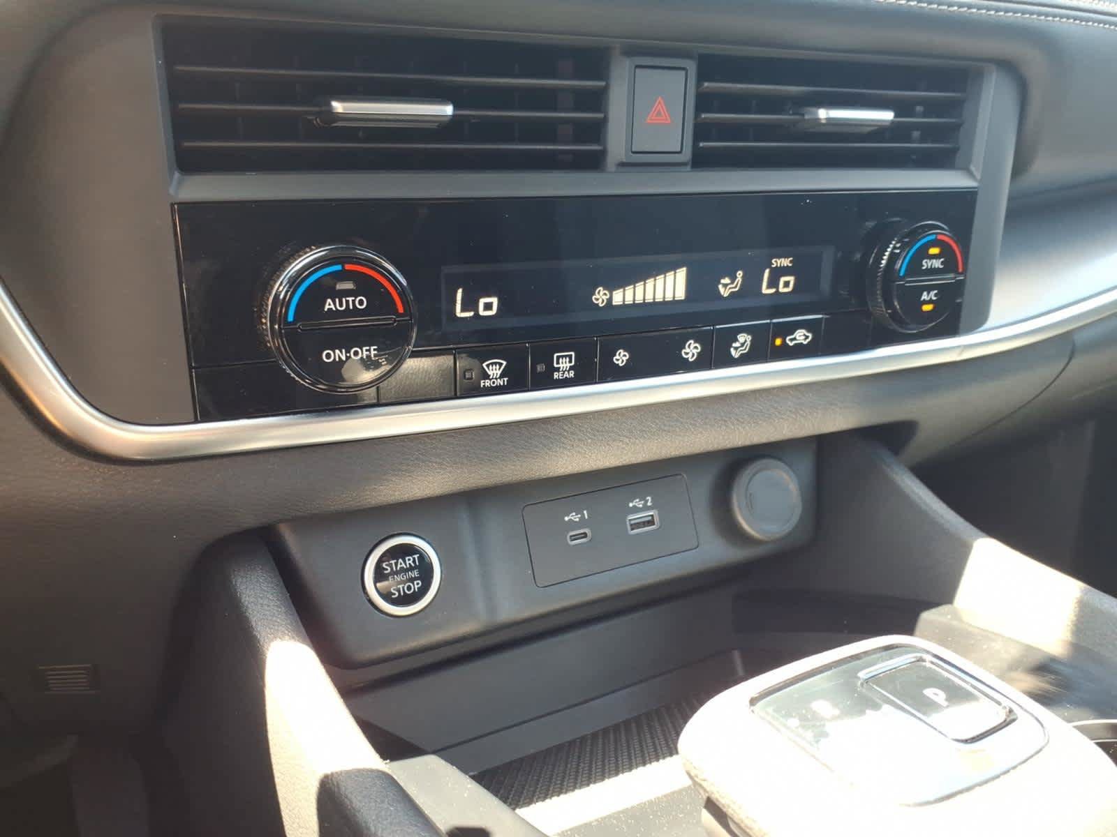 Certified 2023 Nissan Rogue SV AWD/4WD image 20
