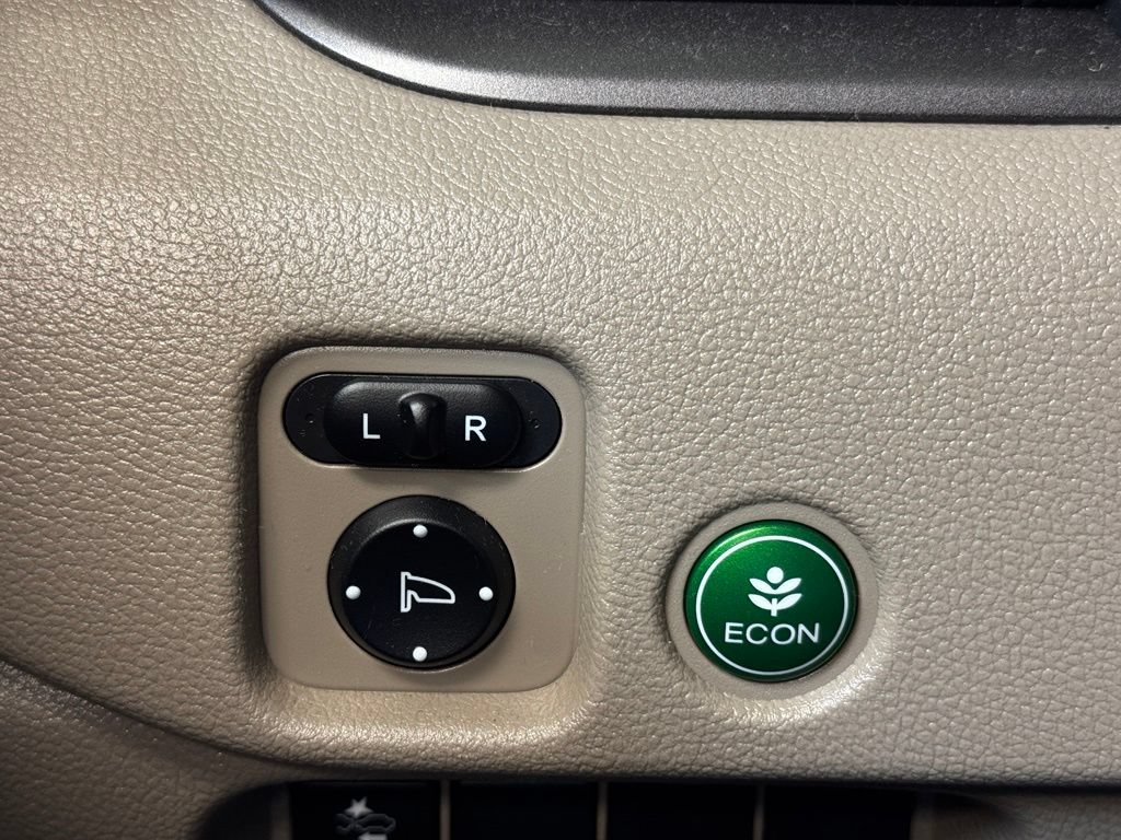 Used 2021 Honda Pilot EX image 37