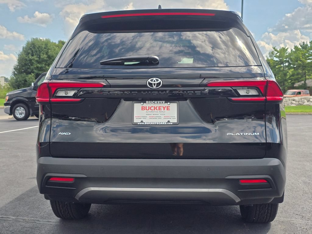 New 2026 Toyota Grand Highlander AWD image 7