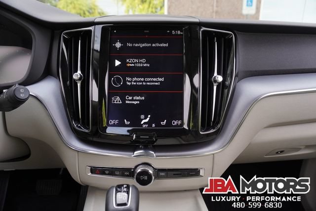 Used 2020 Volvo XC60 T5 Momentum w/ Protection Package Premier AWD/4WD image 22