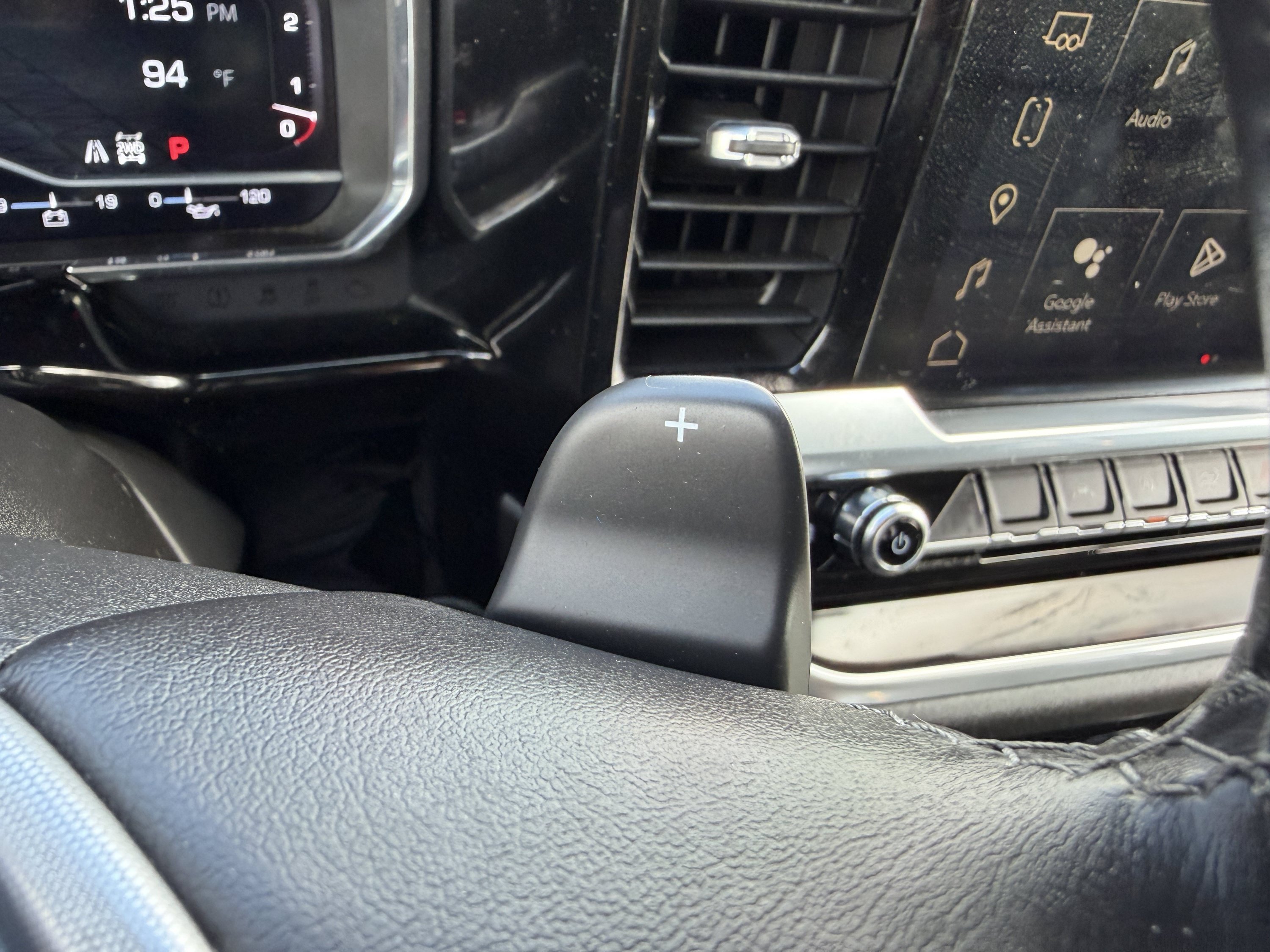 Used 2023 GMC Sierra 1500 SLT w/ SLT Premium Package AWD/4WD image 35