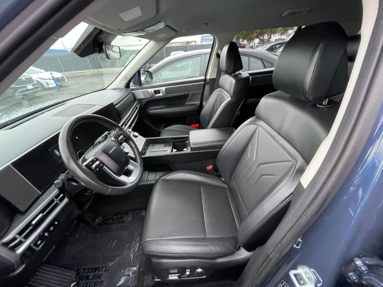 Used 2025 Hyundai Santa Fe SEL image 36