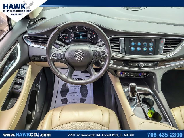 Used 2018 Buick Enclave Essence FWD image 13