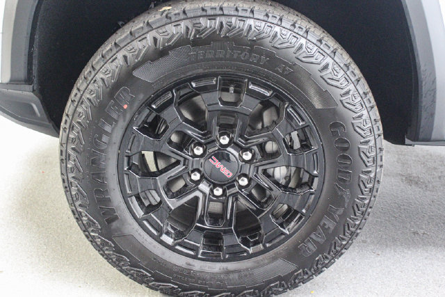 New 2026 GMC Canyon Elevation w/ Convenience Package AWD/4WD image 29