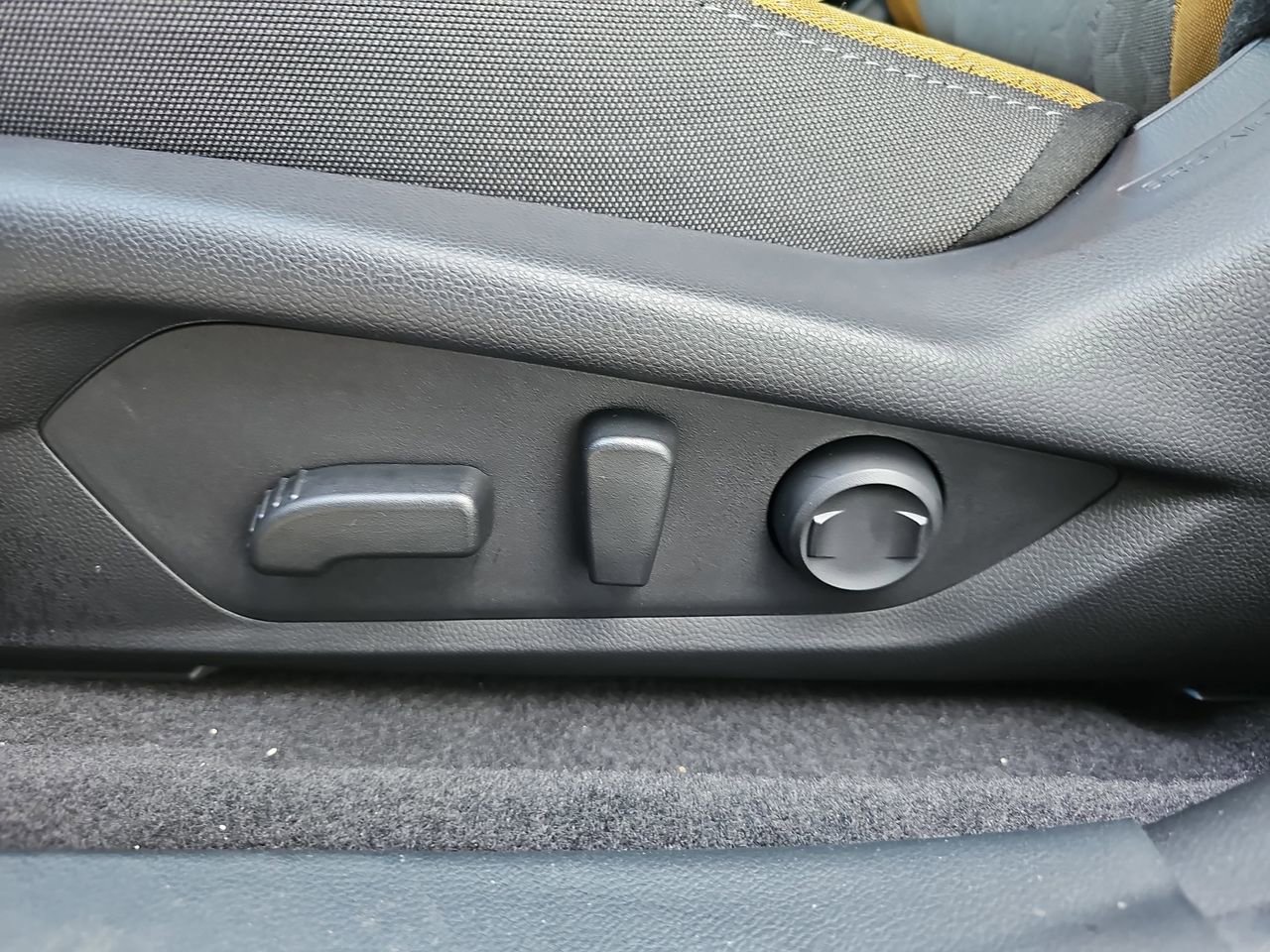 Certified 2025 Subaru Crosstrek 2.5i Sport w/ Popular Package #4A image 33