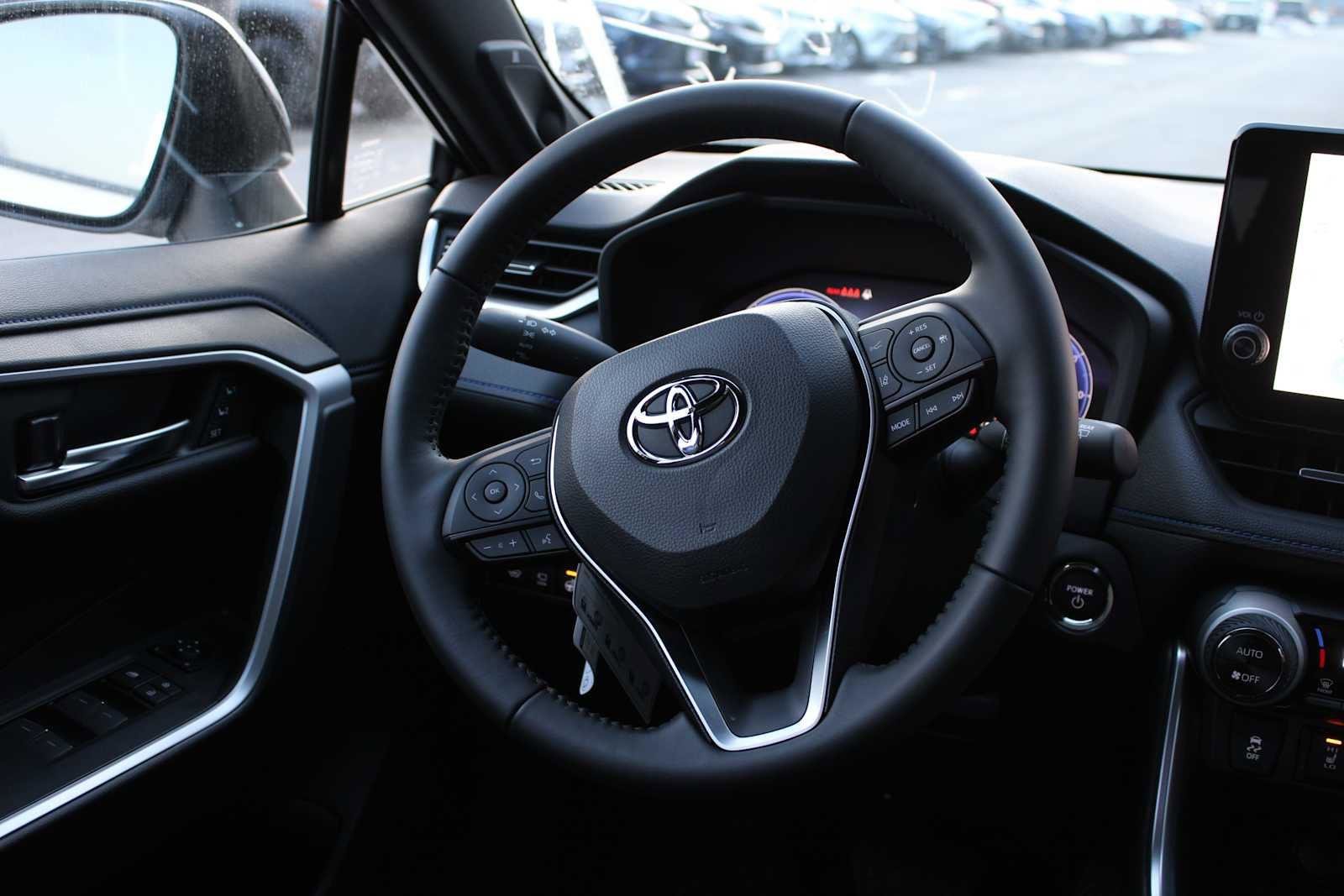 New 2025 Toyota RAV4 XSE image 15