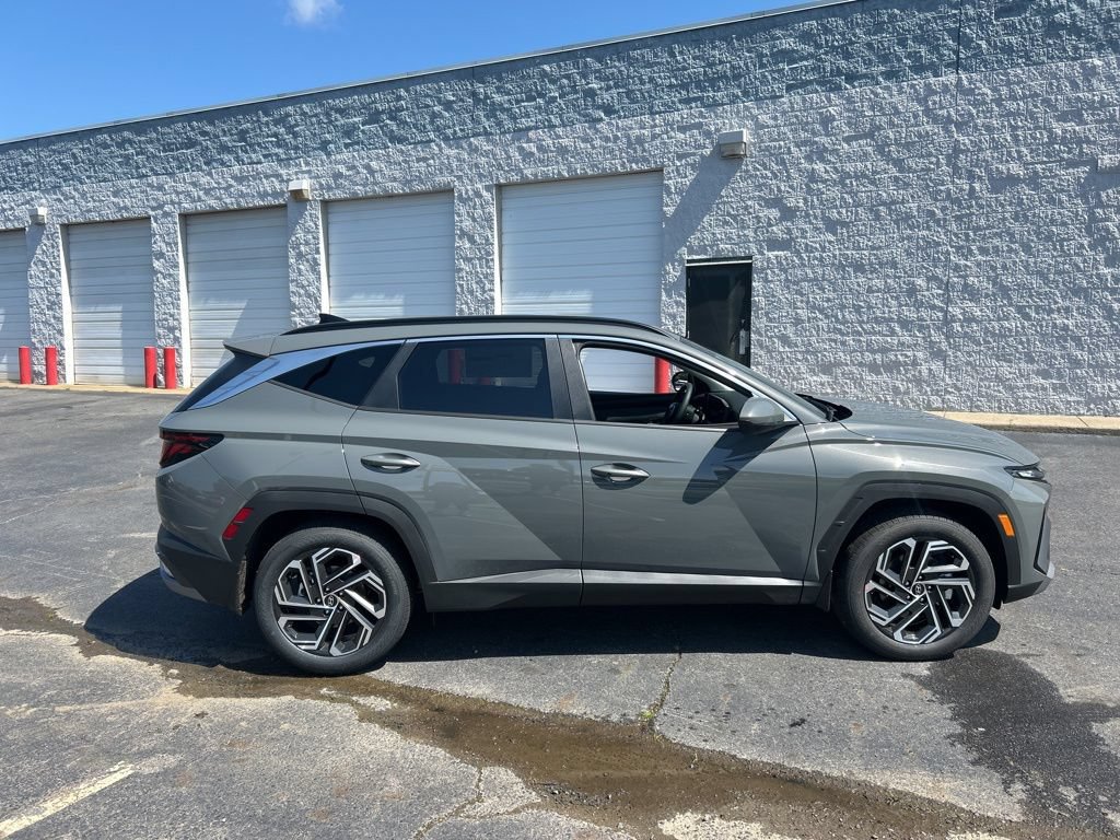 New 2026 Hyundai Tucson SEL Plus FWD image 9