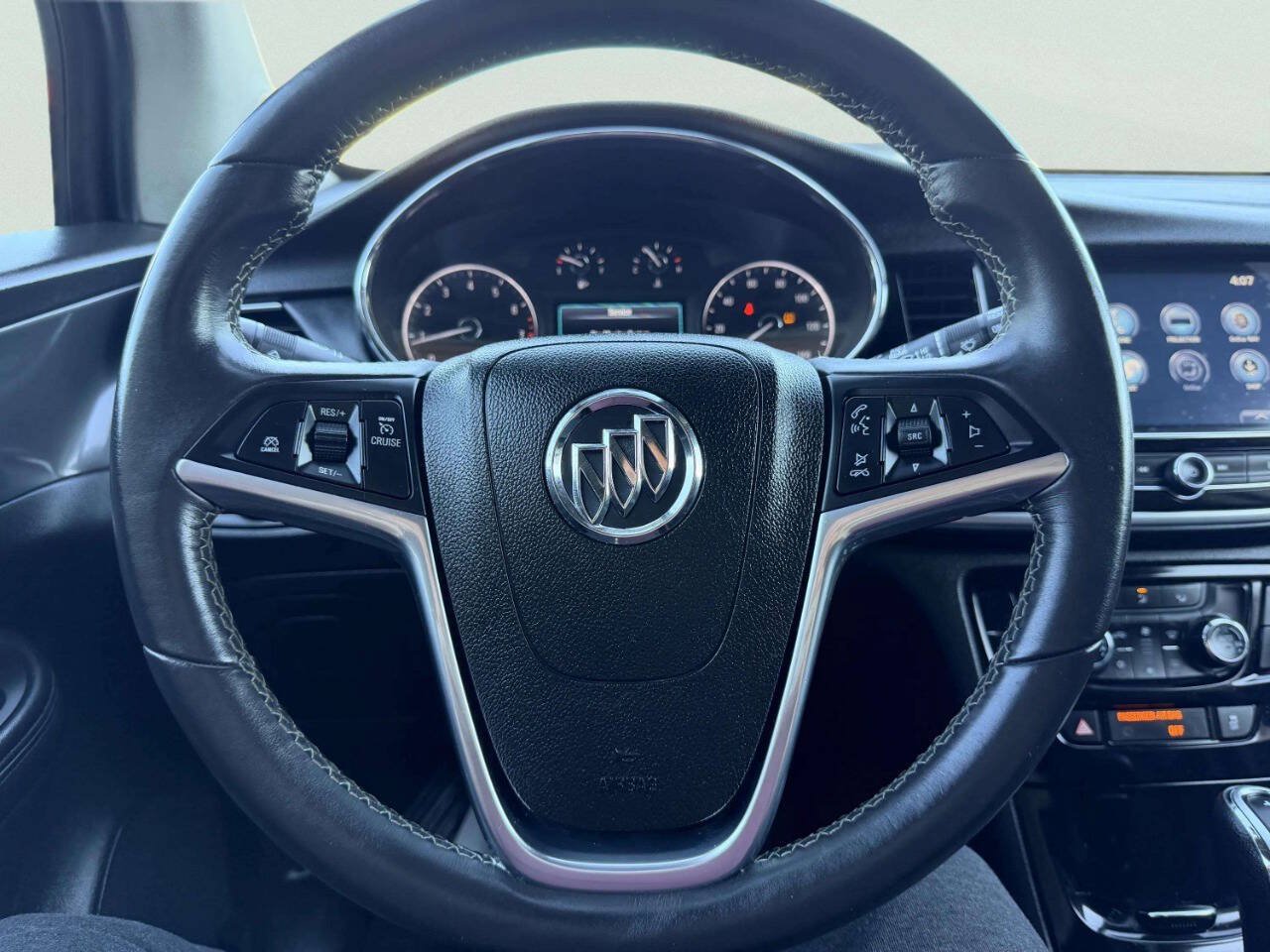 Used 2017 Buick Encore Preferred FWD image 31