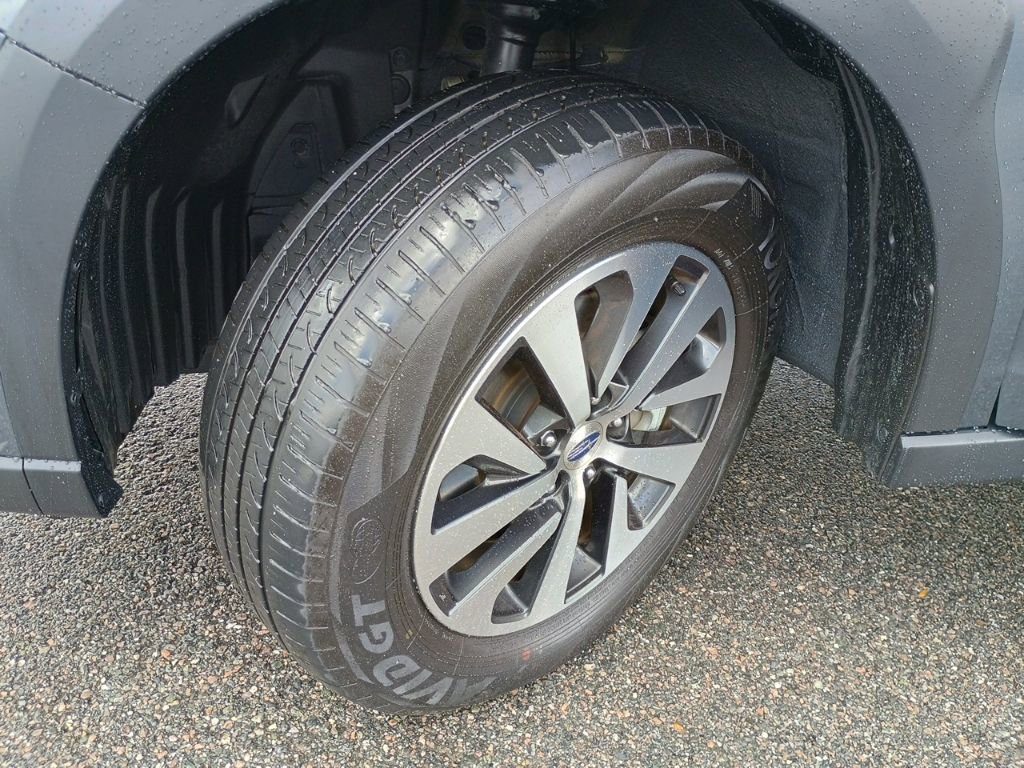 Certified 2023 Subaru Outback Premium image 9