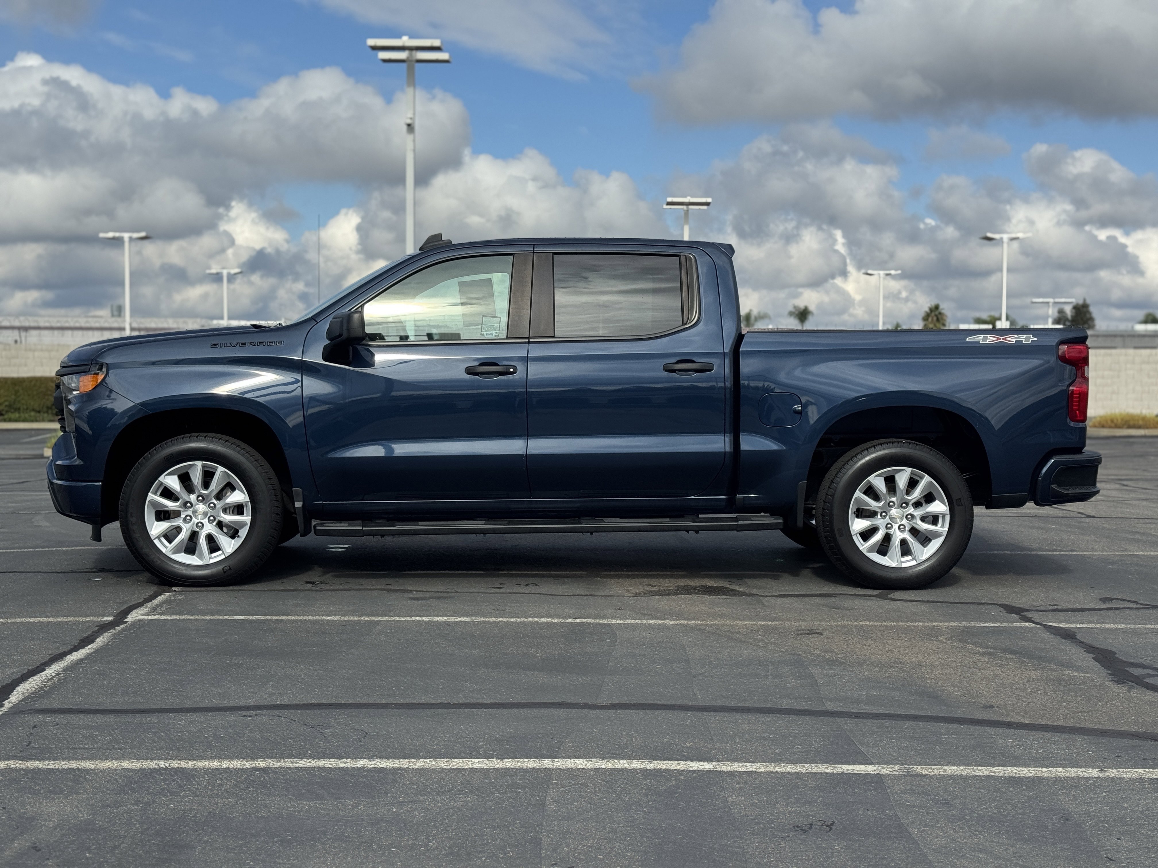 Certified 2022 Chevrolet Silverado 1500 Custom w/ LPO, Dark Essentials Package image 4