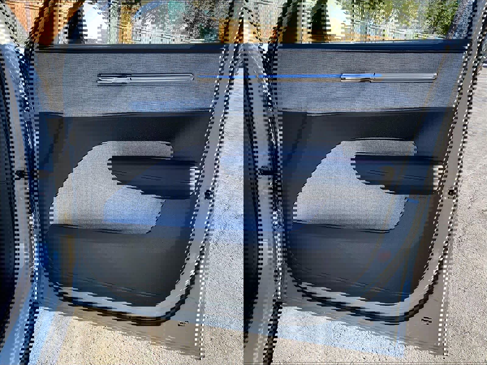 New 2026 Volvo EX30 Ultra w/ Climate Package image 30