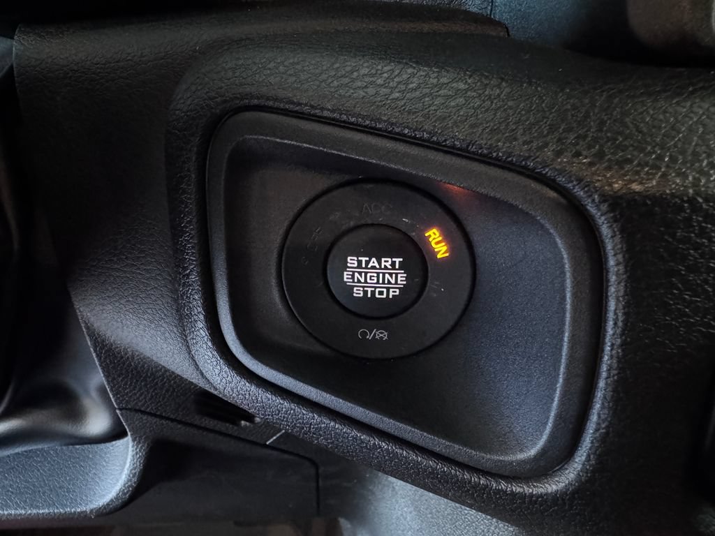 Used 2025 Jeep Wrangler Unlimited Sport AWD/4WD image 20