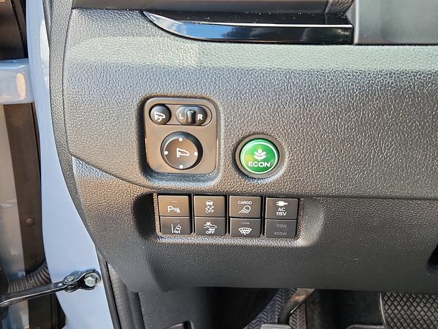 Used 2025 Honda Ridgeline Black Edition image 26