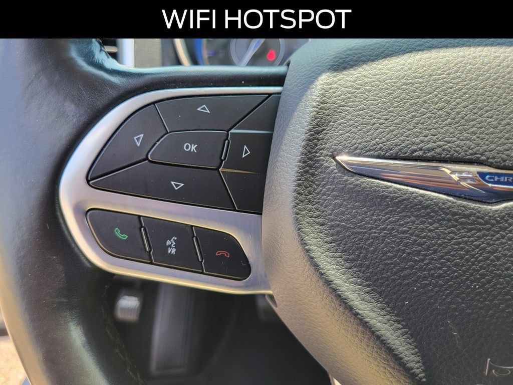 Used 2021 Chrysler 300 Touring RWD image 22