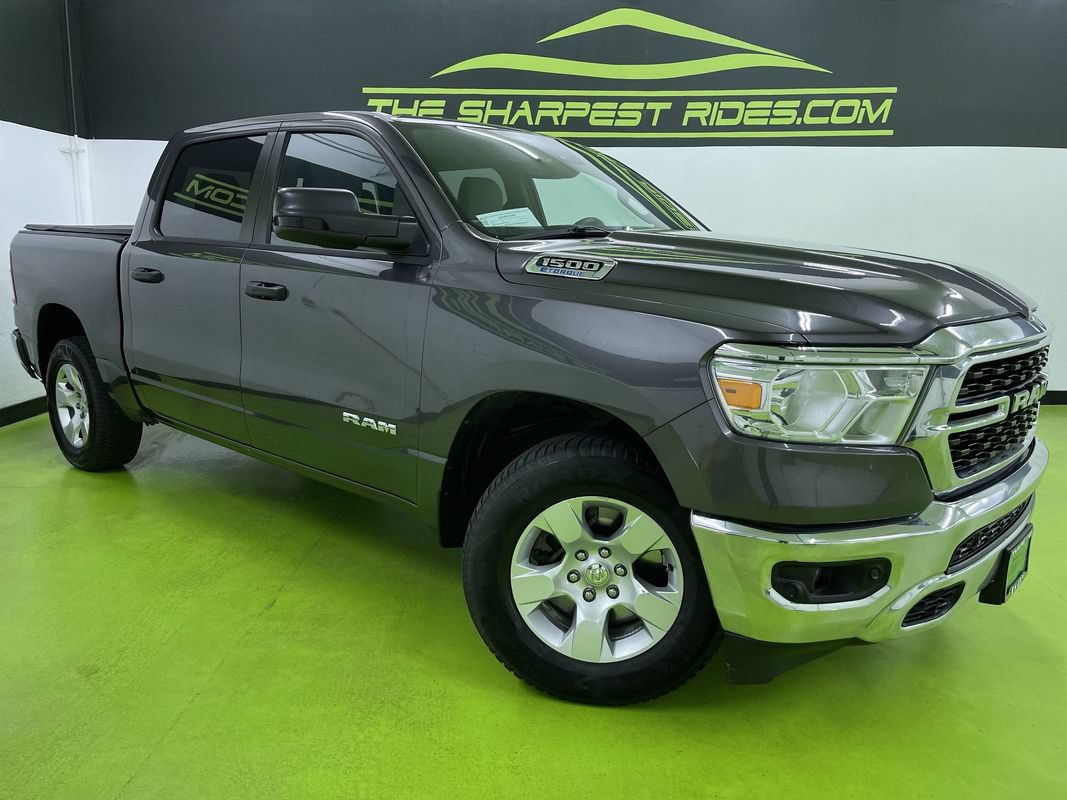 Used 2023 RAM 1500 Big Horn AWD/4WD image 1