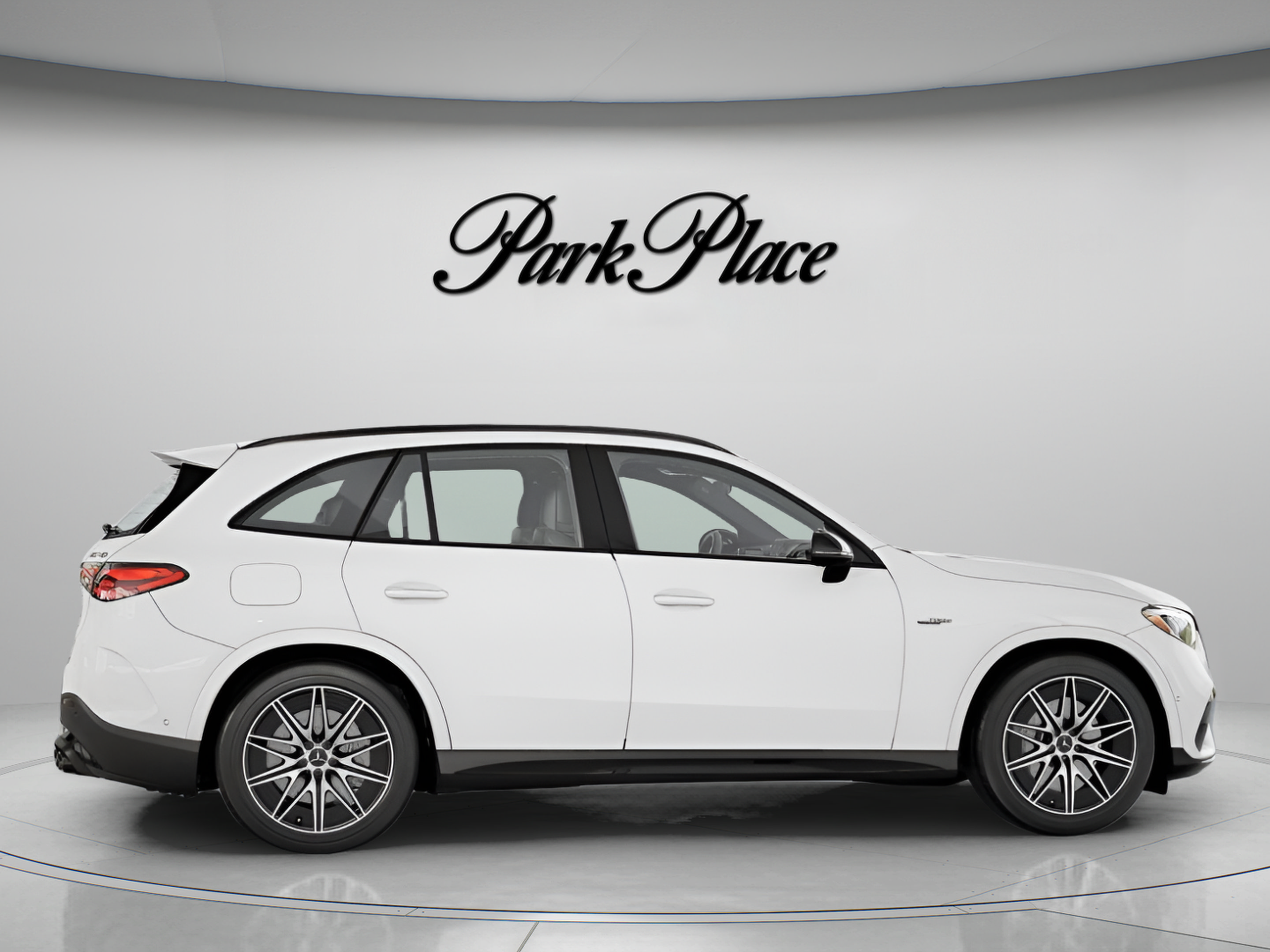 Used 2026 Mercedes-Benz GLC 43 AMG 4MATIC image 27