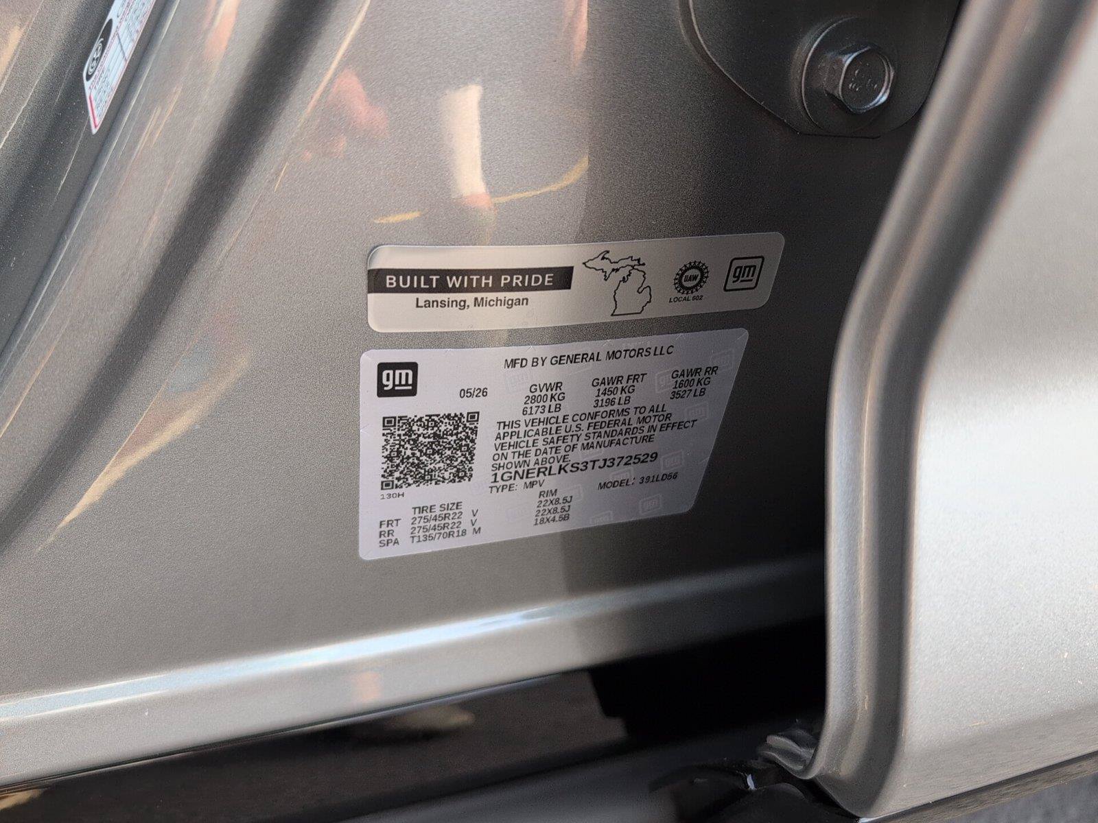 New 2026 Chevrolet Traverse RS w/ LPO, Floor Liner Package FWD image 10