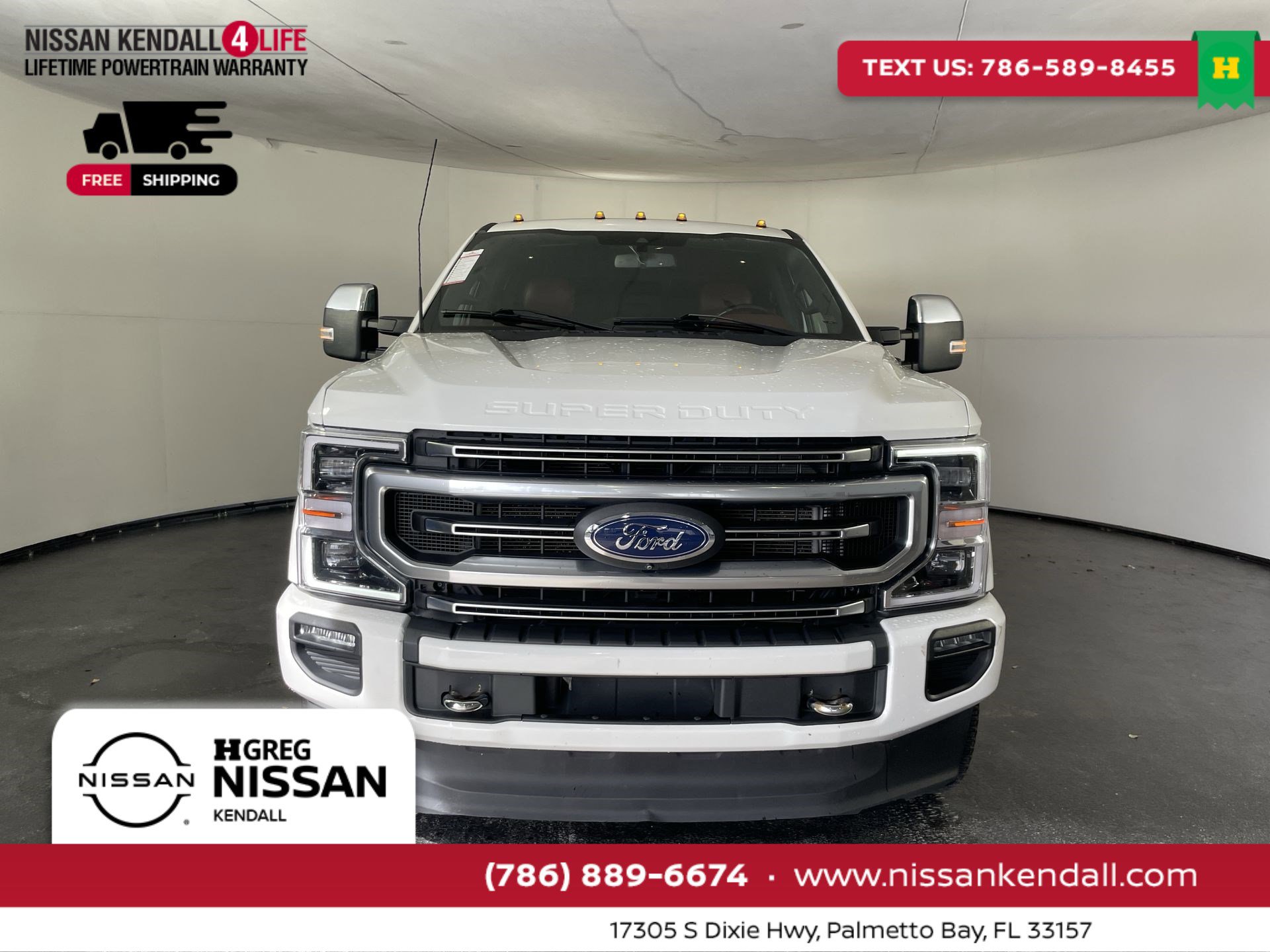 Used 2022 Ford F350 Platinum w/ FX4 Off-Road Package image 4