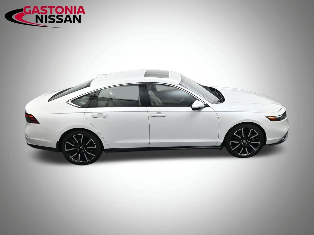 Used 2024 Honda Accord Touring image 30
