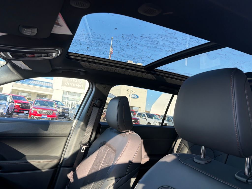 New 2026 Jeep Cherokee Overland w/ Advanced Pro Tech Group image 21