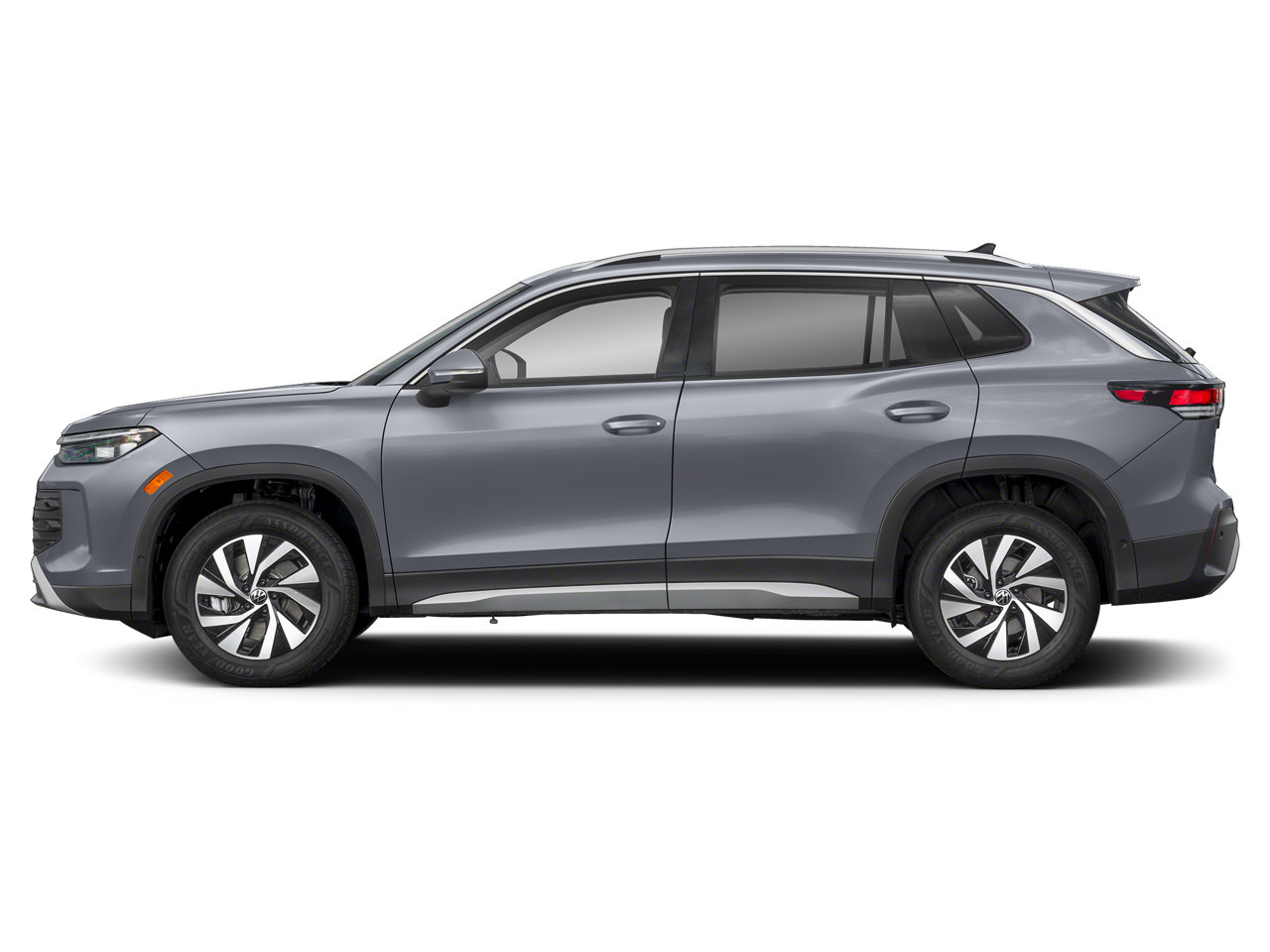 New 2026 Volkswagen Tiguan S AWD/4WD image 3
