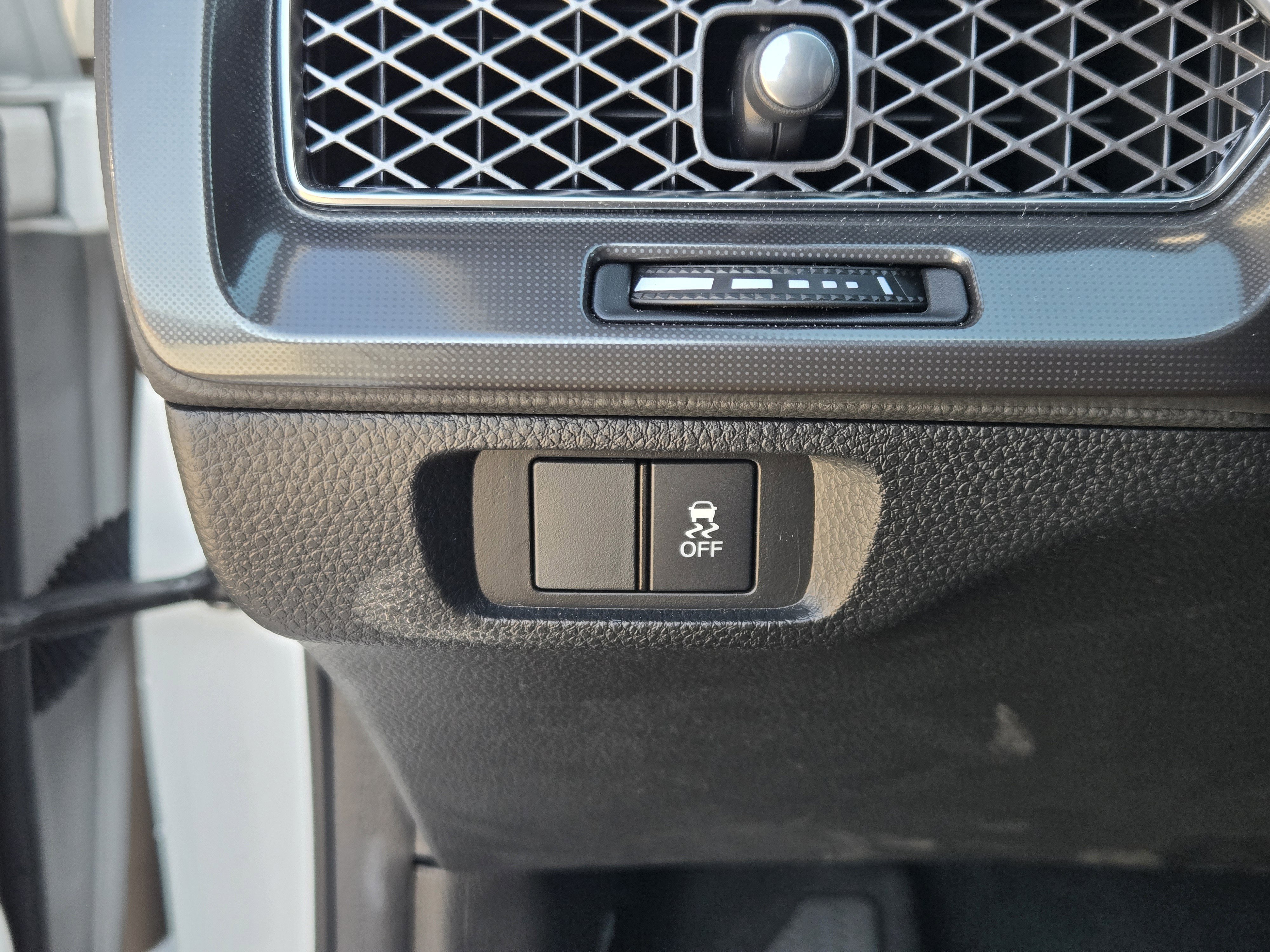 Certified 2025 Acura Integra A-Spec image 29