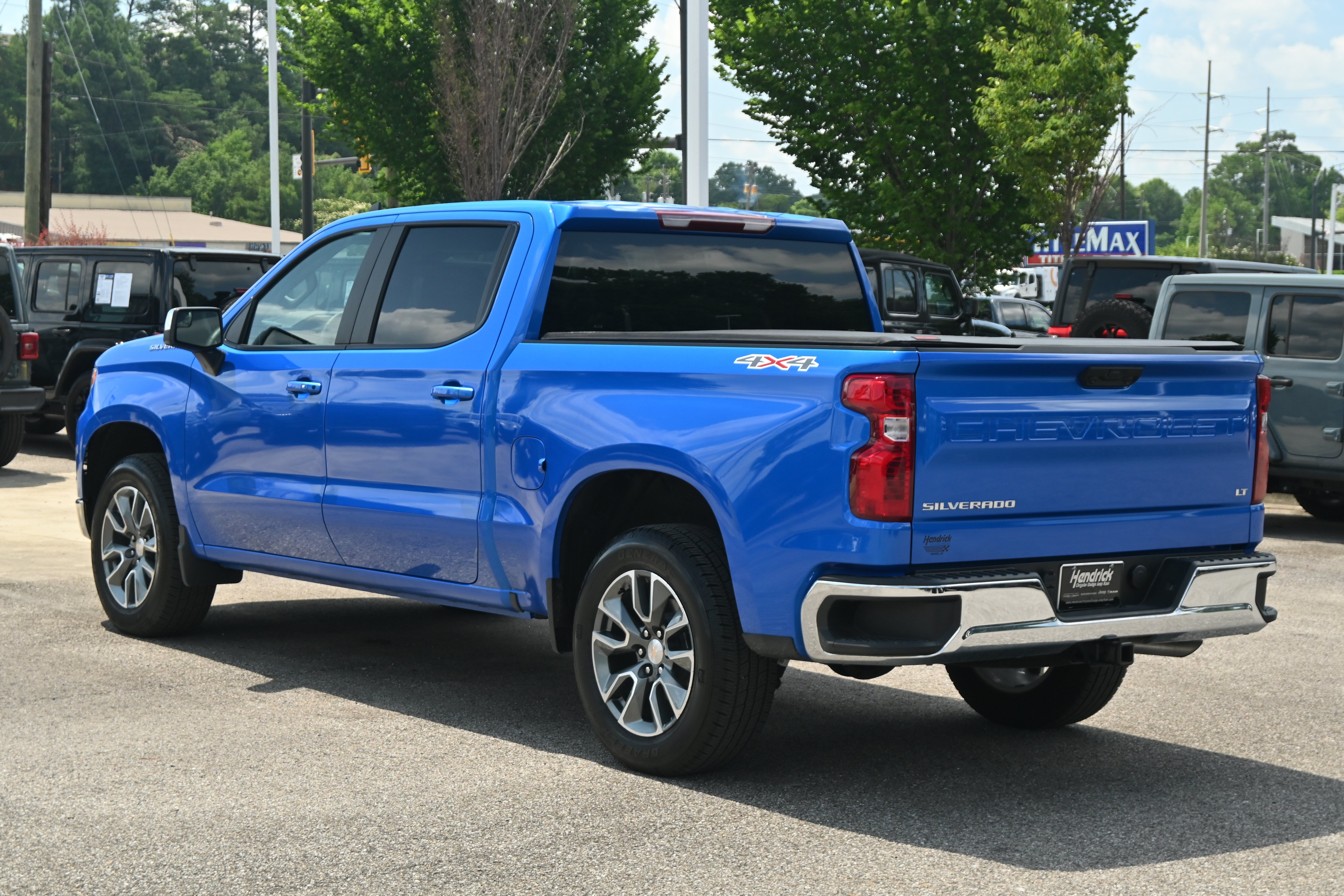 Used 2026 Chevrolet Silverado 1500 LT w/ LPO, Liner Protection Package AWD/4WD image 38