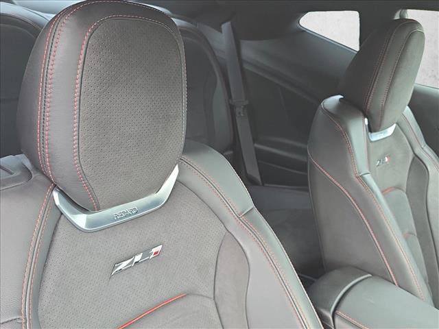 Used 2022 Chevrolet Camaro ZL1 RWD image 22