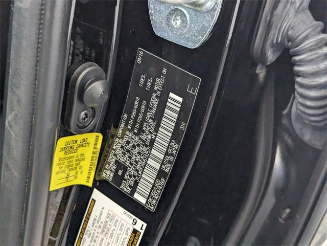 Used 2017 Lexus GX 460 Luxury image 19