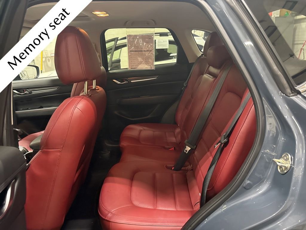 Certified 2023 MAZDA CX-5 Carbon Edition image 15