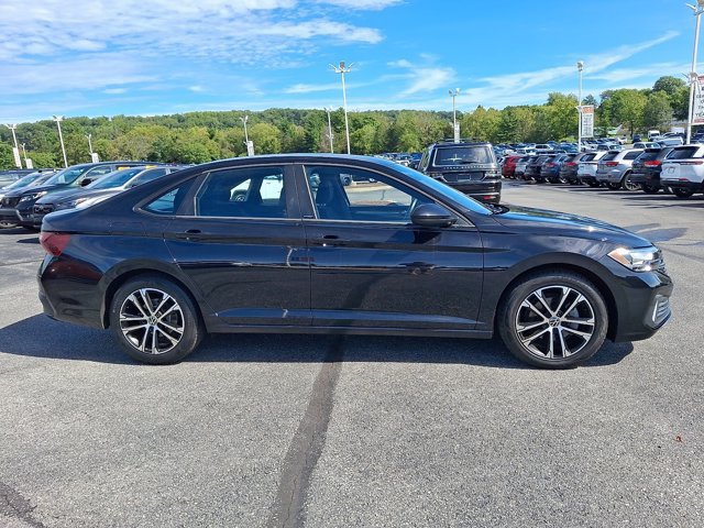 Used 2023 Volkswagen Jetta Sport FWD image 11
