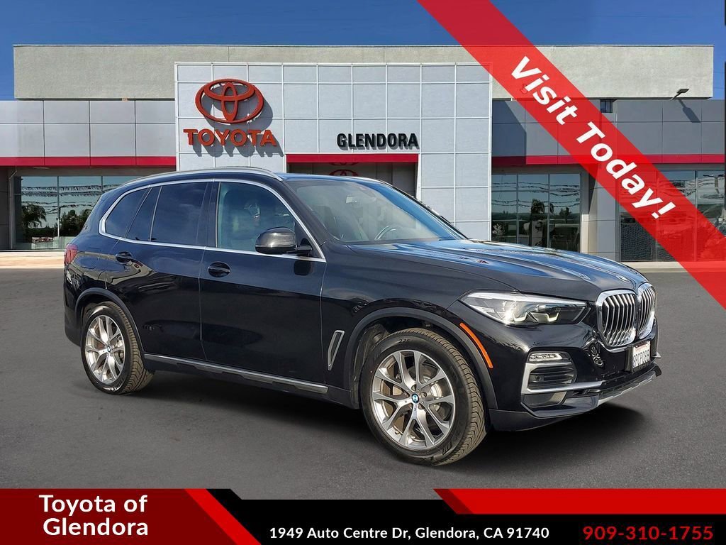 Used 2019 BMW X5 xDrive40i w/ Premium Package 2