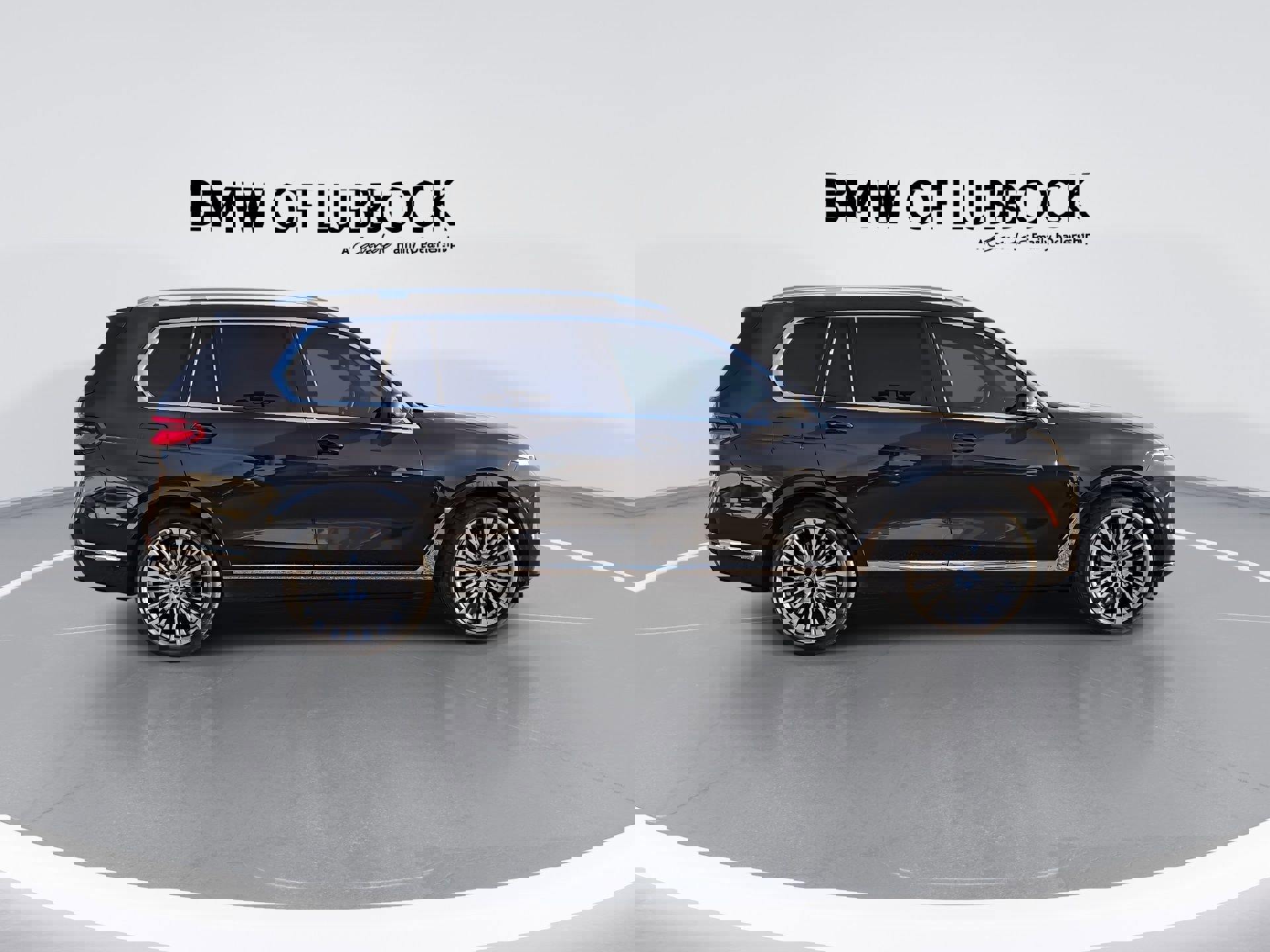 Certified 2026 BMW X7 xDrive40i w/ Executive Package image 9