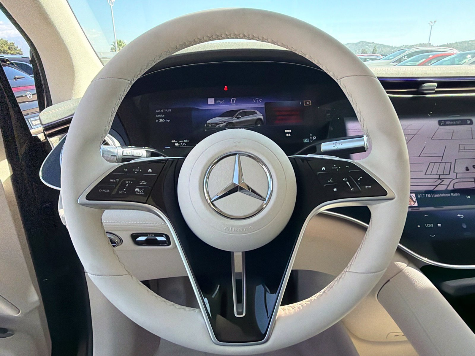 New 2027 Mercedes-Benz EQS 400 4MATIC SUV image 24