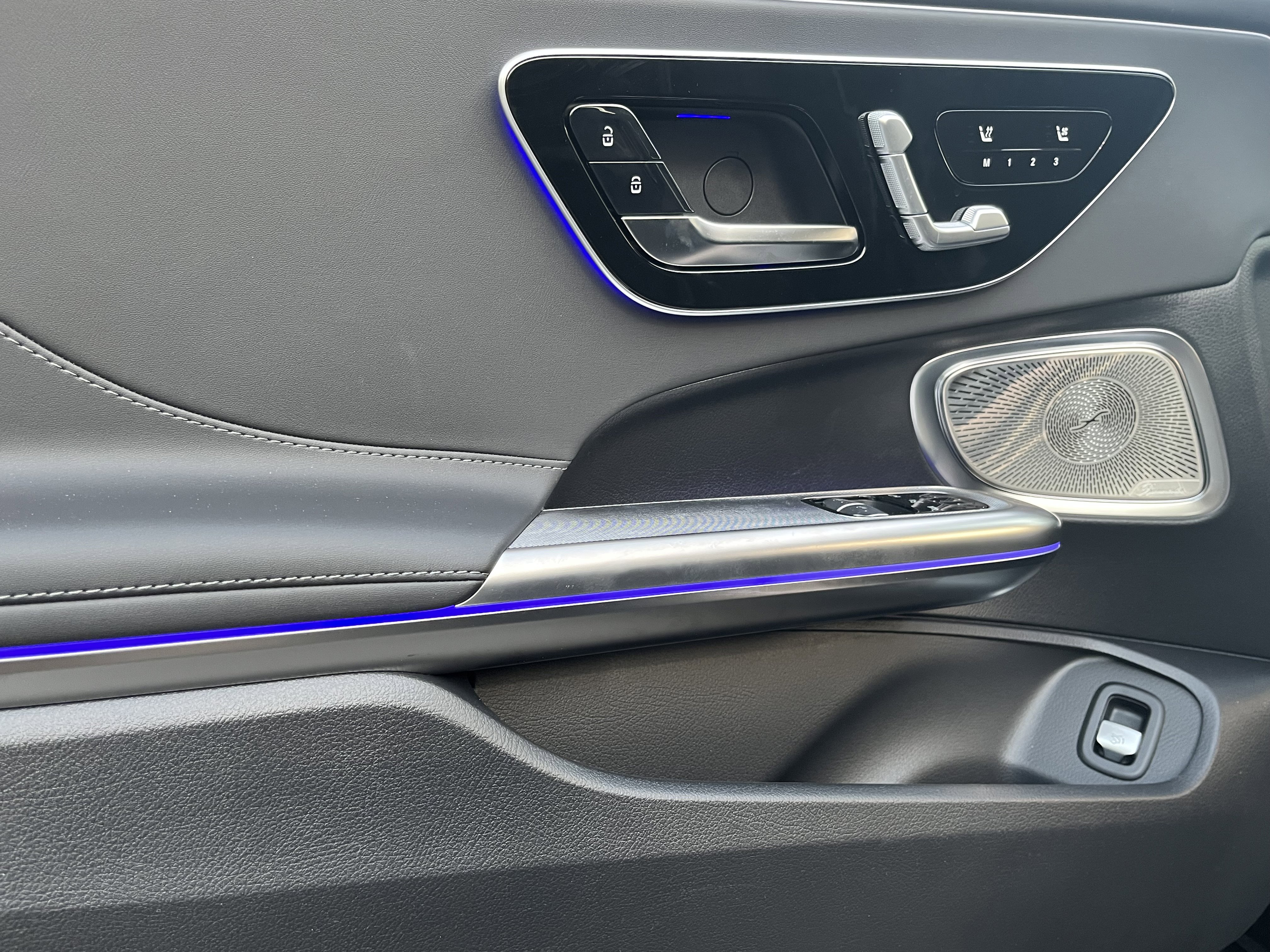 New 2026 Mercedes-Benz CLE 53 AMG 4MATIC Coupe image 13