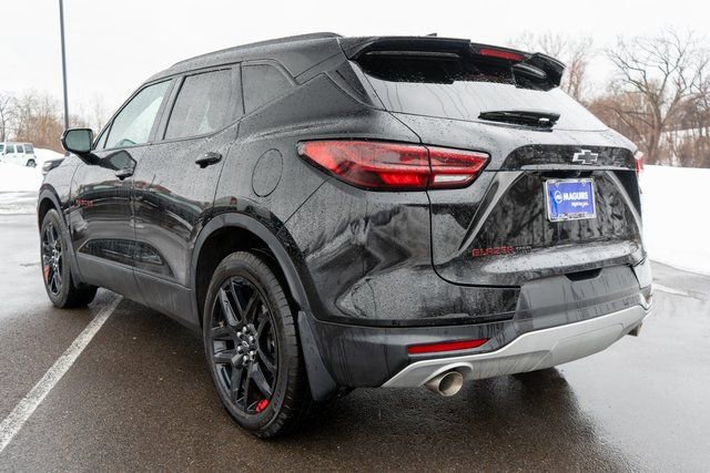 Used 2024 Chevrolet Blazer LT w/ Redline Edition image 8