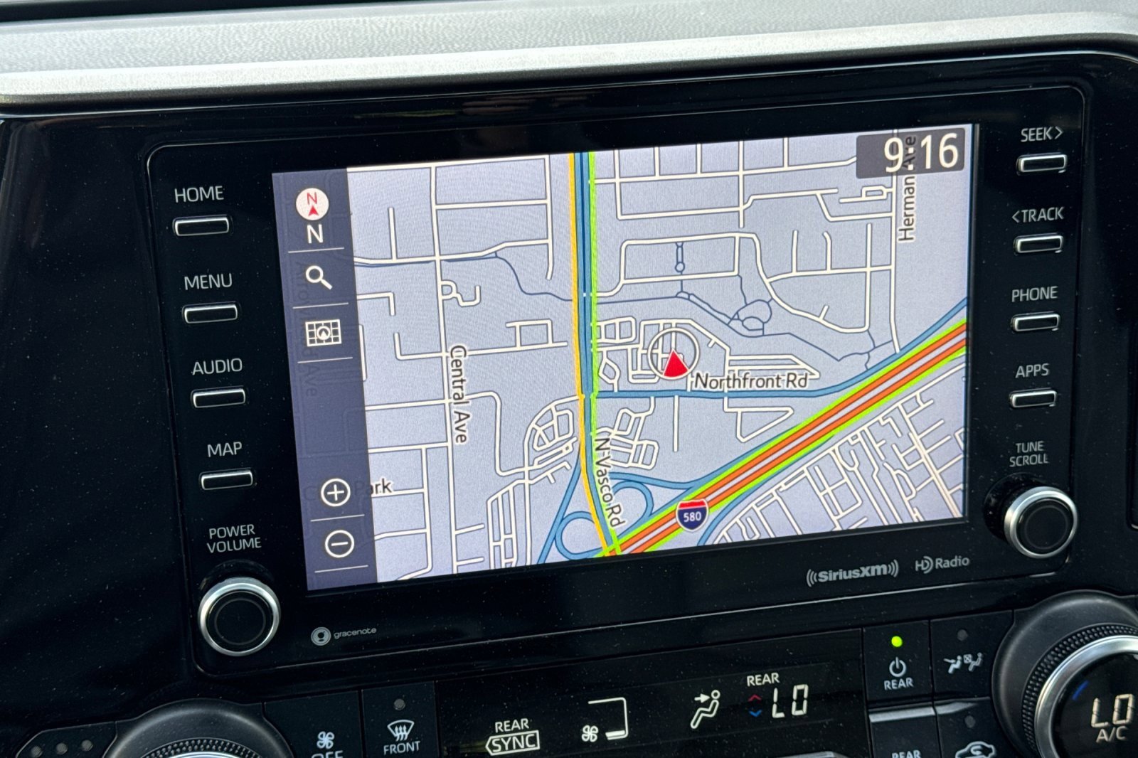 Used 2022 Toyota Highlander XLE image 46