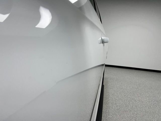 Used 2024 Ford Expedition Max XLT image 13