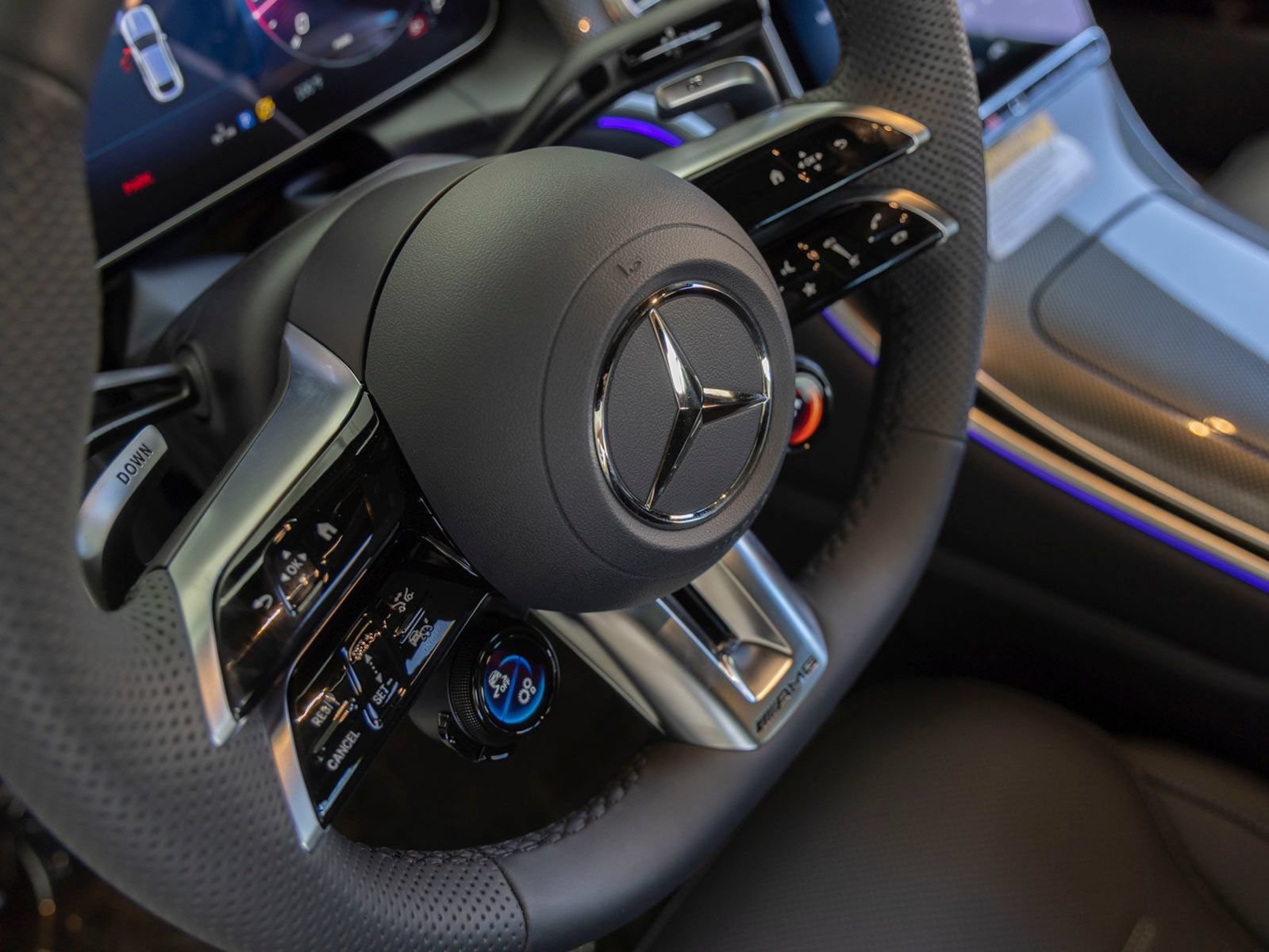 New 2027 Mercedes-Benz GLC 53 AMG 4MATIC Coupe image 18
