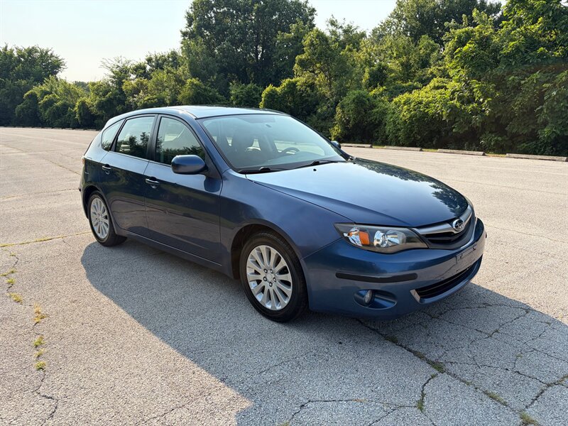 Used 2011 Subaru Impreza 2.5i Premium w/ PWR Moonroof Value Pkg AWD/4WD image 7