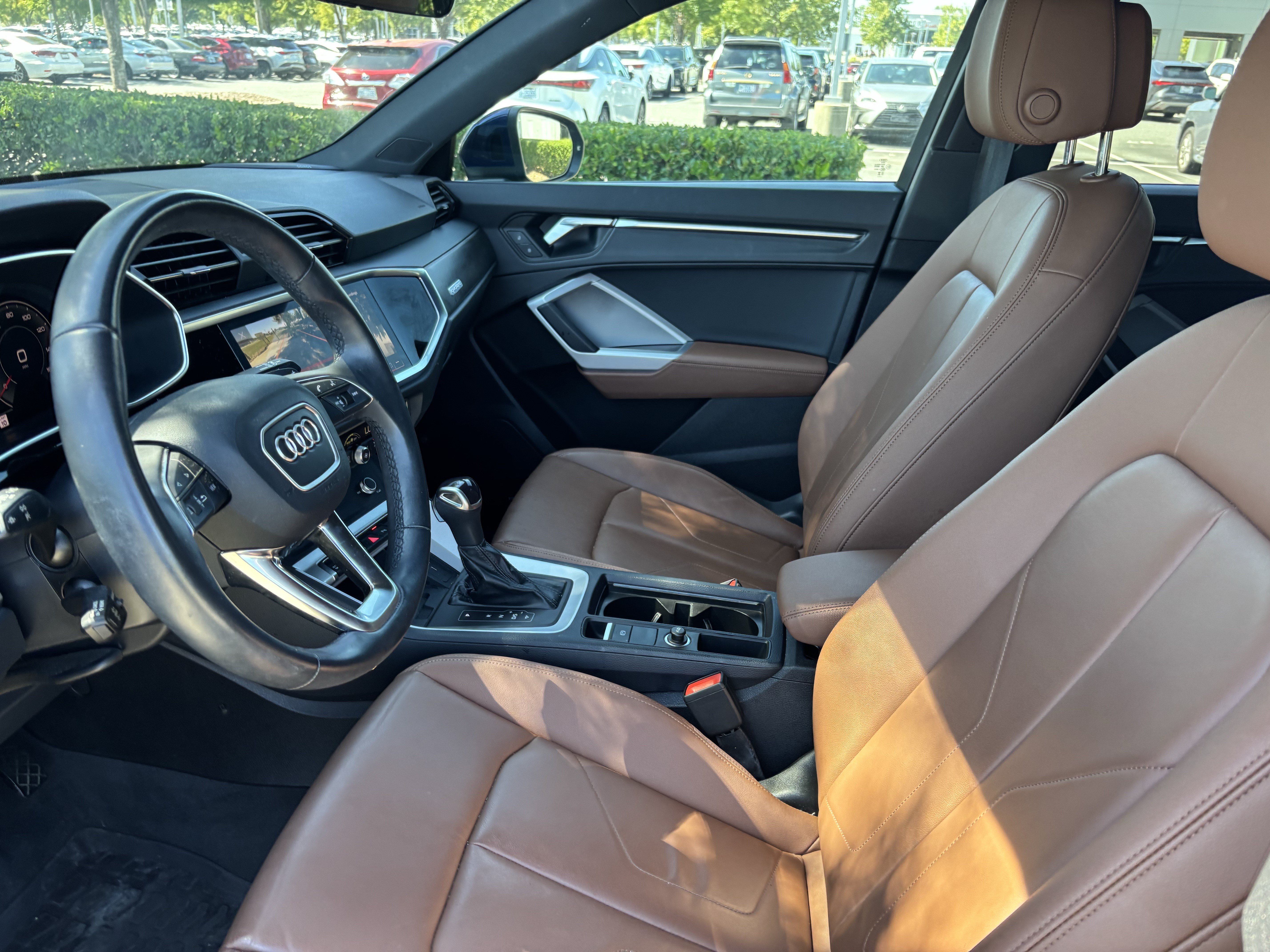 Used 2024 Audi Q3 2.0T Premium Plus AWD/4WD image 17