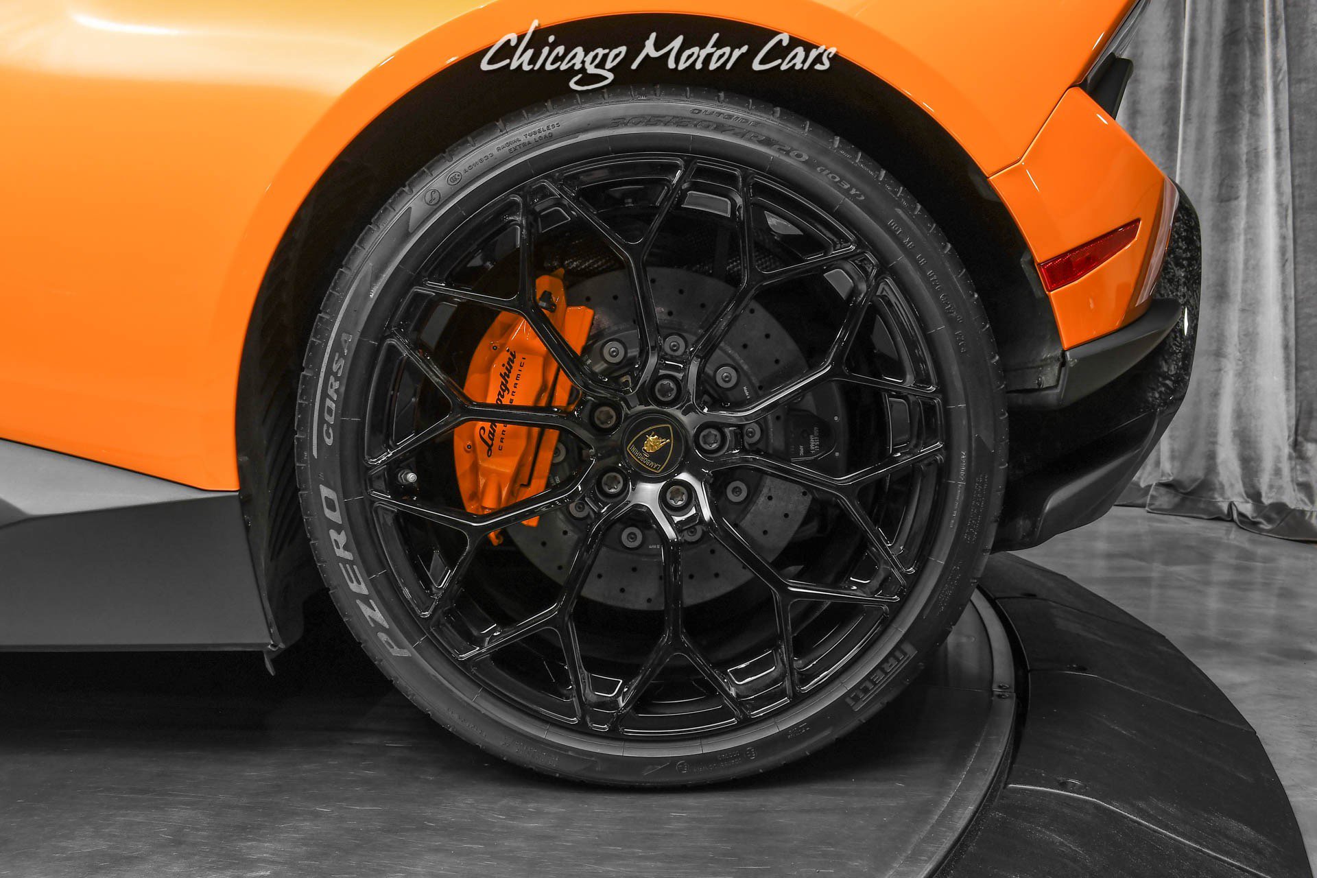 Used 2018 Lamborghini Huracan Performante image 49