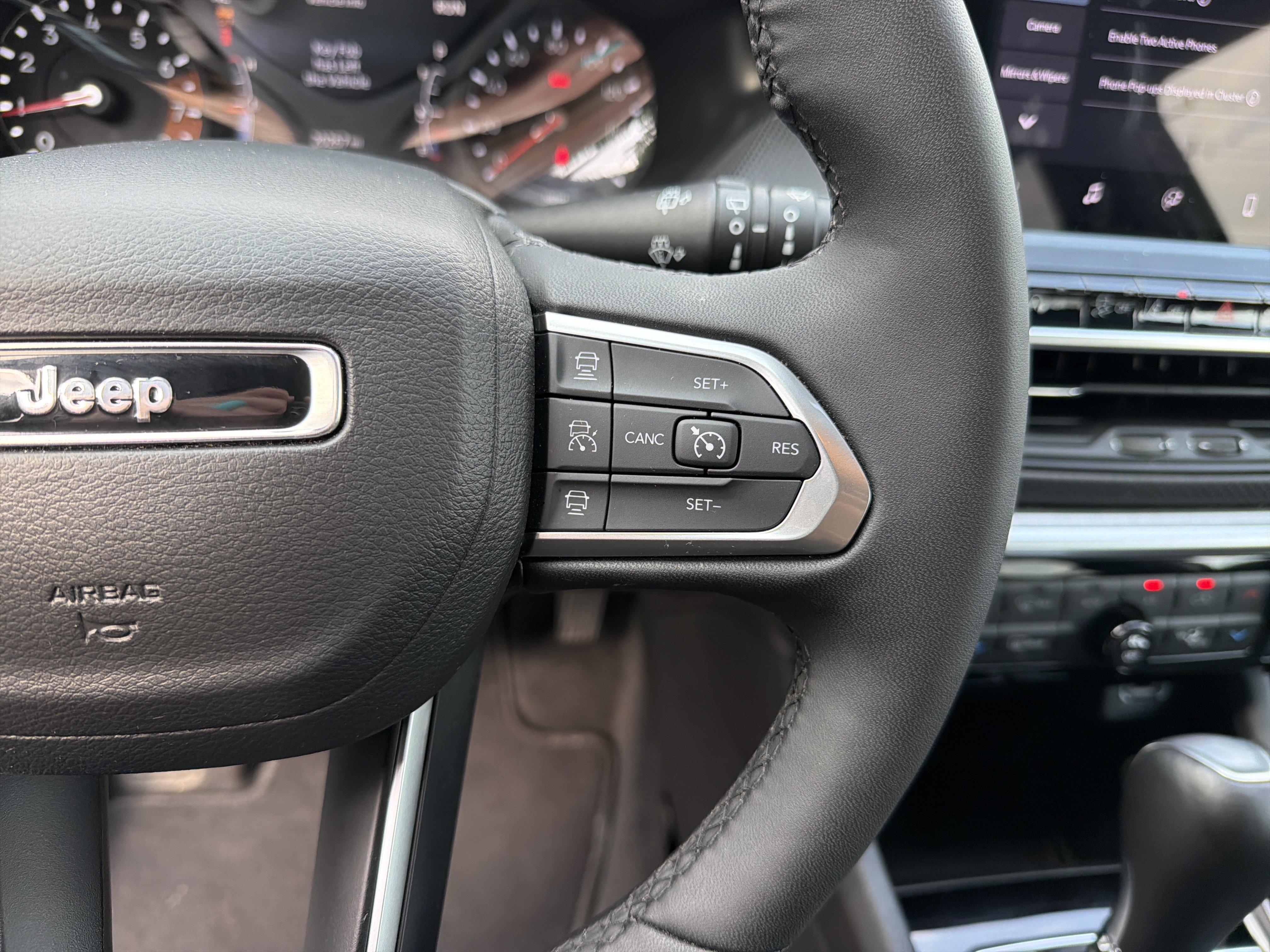Used 2026 Jeep Compass Limited AWD/4WD image 20