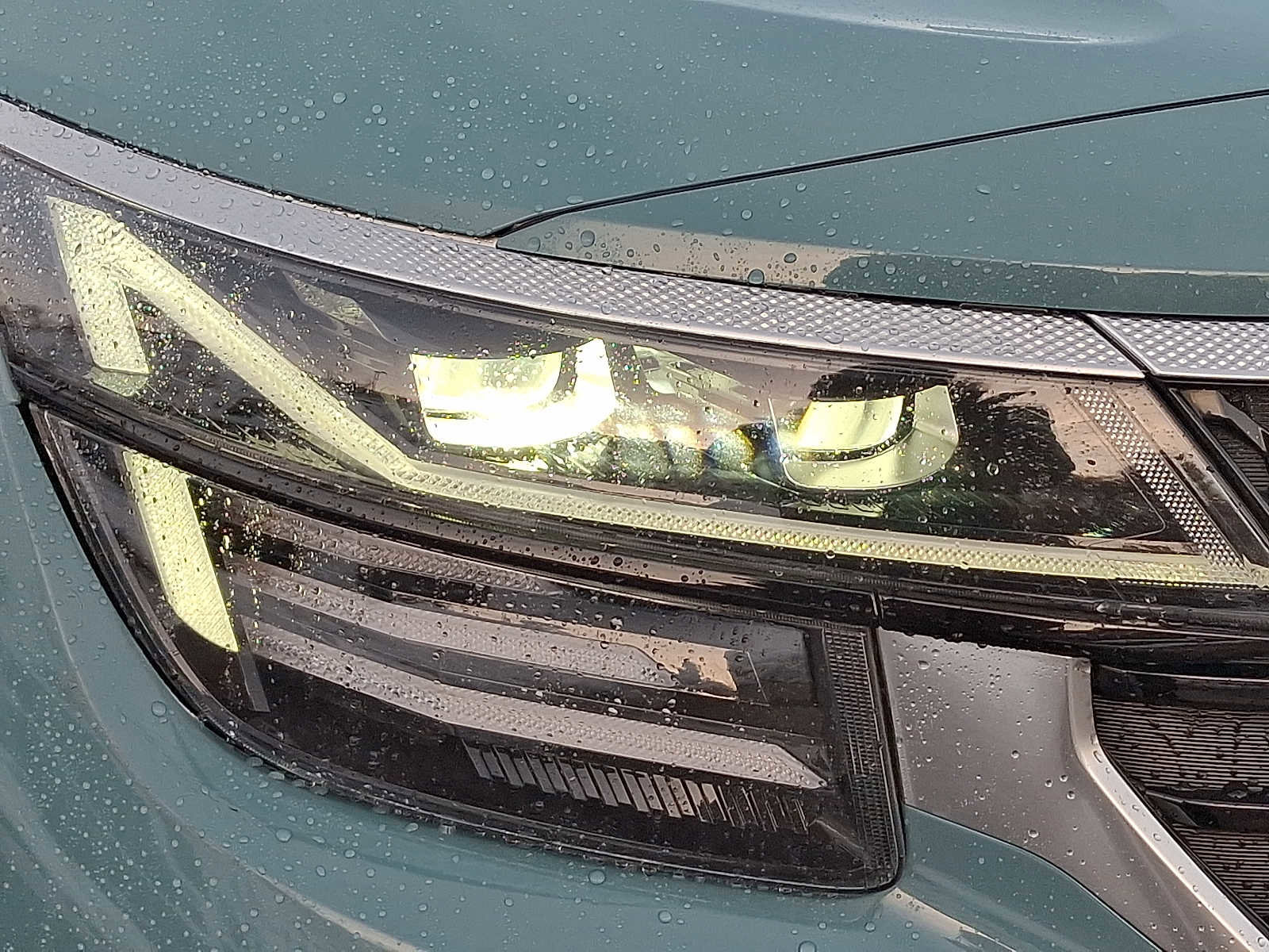 Used 2024 Kia Seltos SX image 9